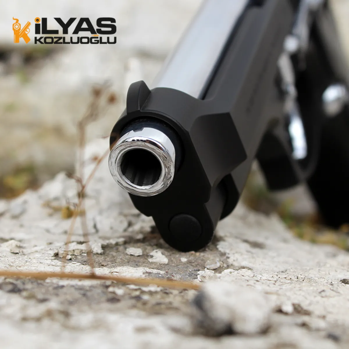 Beretta 92FS Mat Siyah Kaplama Detay 3