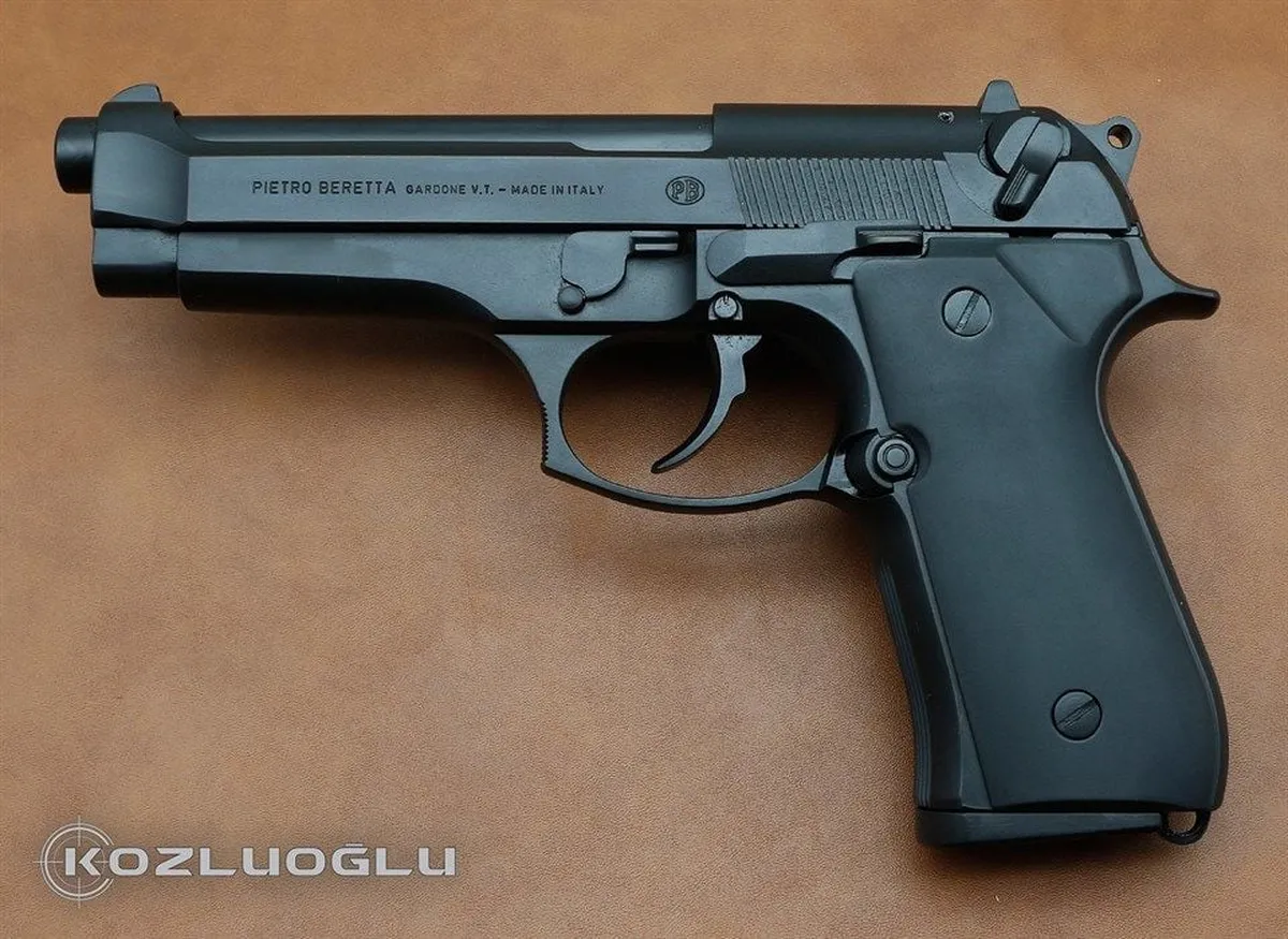 Beretta 92FS Siyah Krom Kaplama Detay 3