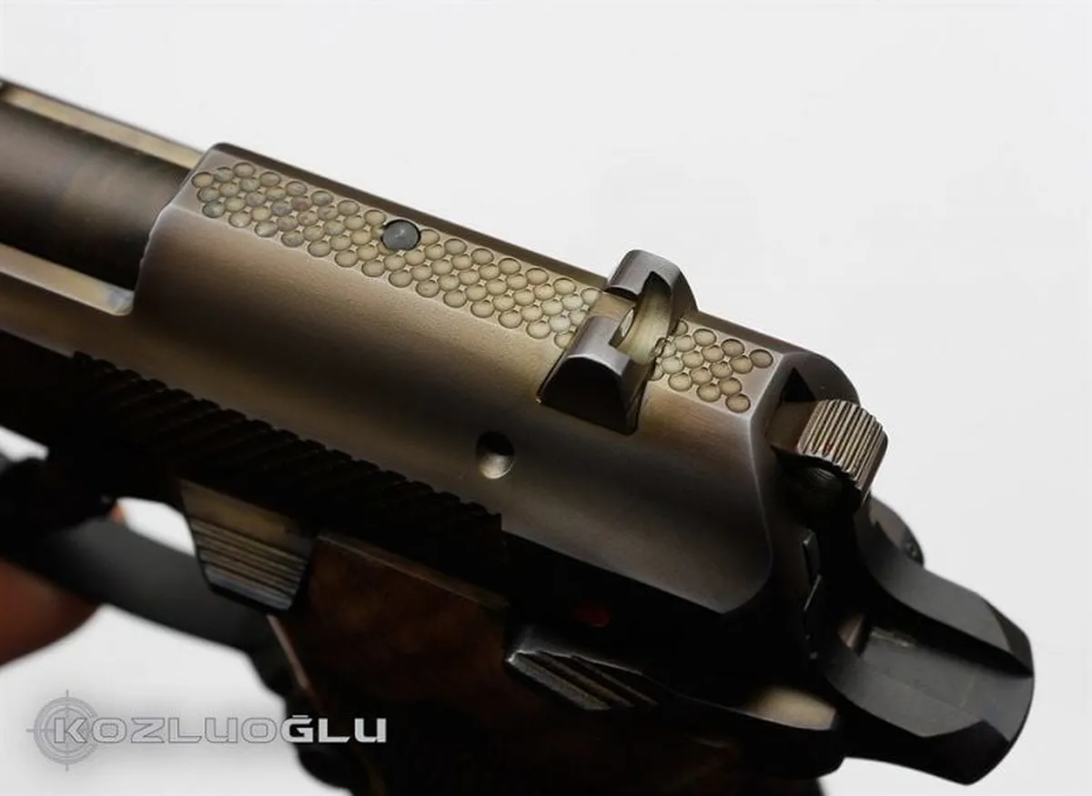 Beretta MOD81F Yanık Füme Titanyum – 3D Kertik Gravür Detay 3