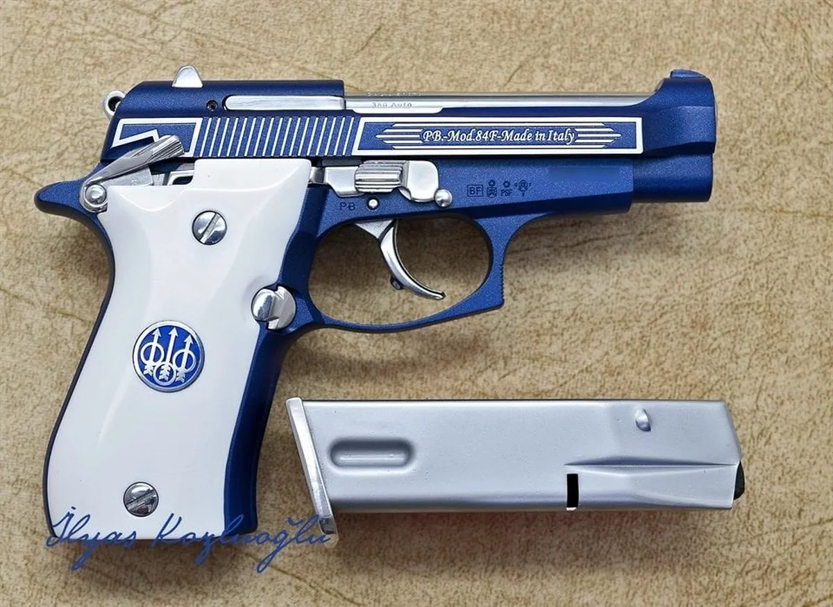 Beretta MOD84 Parlak Çerçeve Blue Kaplama Detay 2