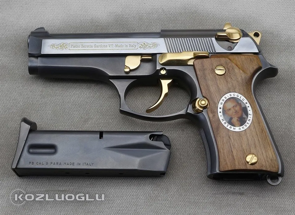 Beretta MOD92 Compact Yanaklar Sade Gravür & Titanyum Kaplama