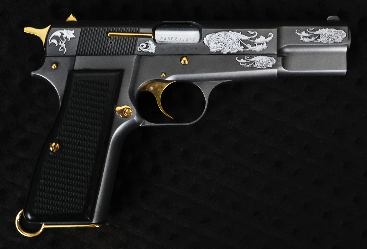 Browning 245 Sade Gravür