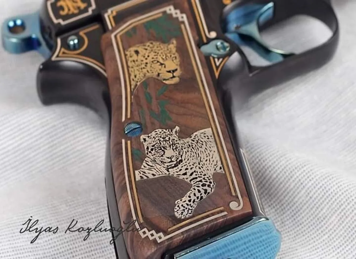 Browning – Çerçeve Hat Desenli Özel Gravür Tasarımı Detay 6
