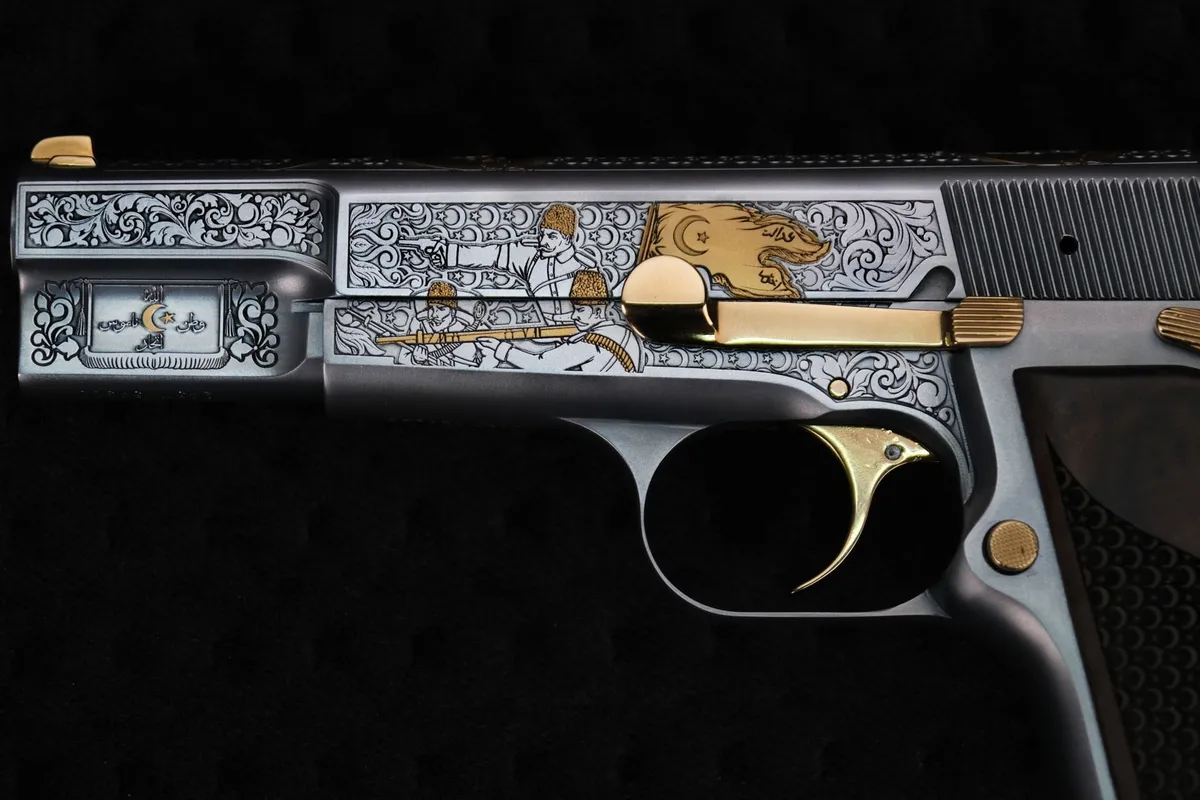 Browning İttihat ve Terakki Gravür Çalışması Detay 7