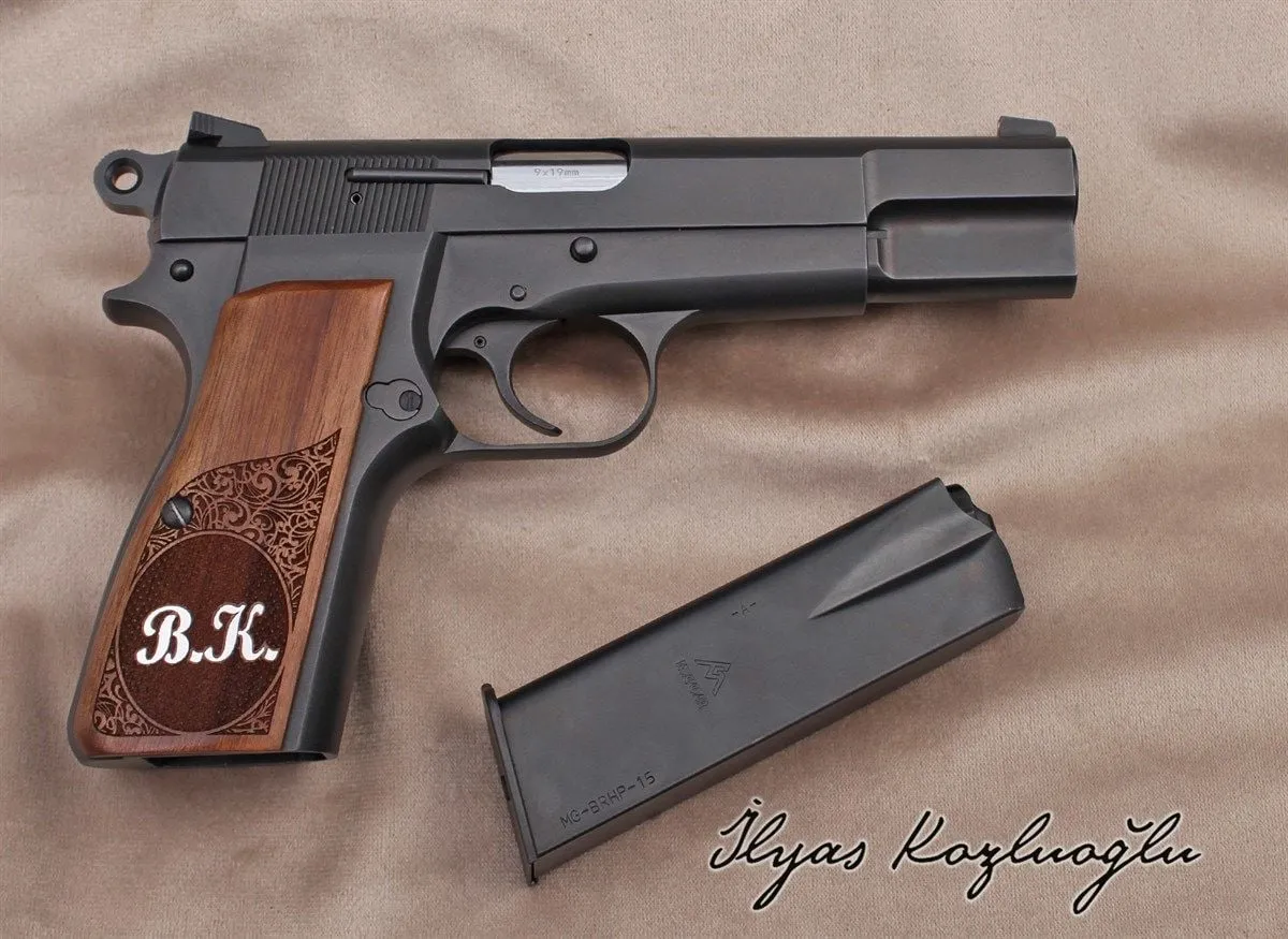 Browning Koyu Füme Titanyum Kaplama Detay 2