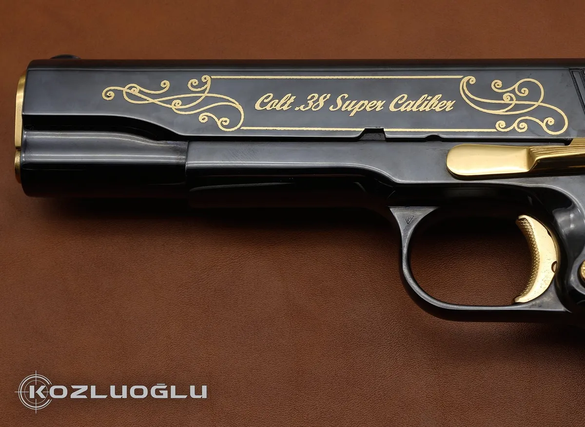 Colt .38 Super Caliber – Yanaklar Yaldızlı Sade Gravür – Özel Çekme Kertiği Detay 3