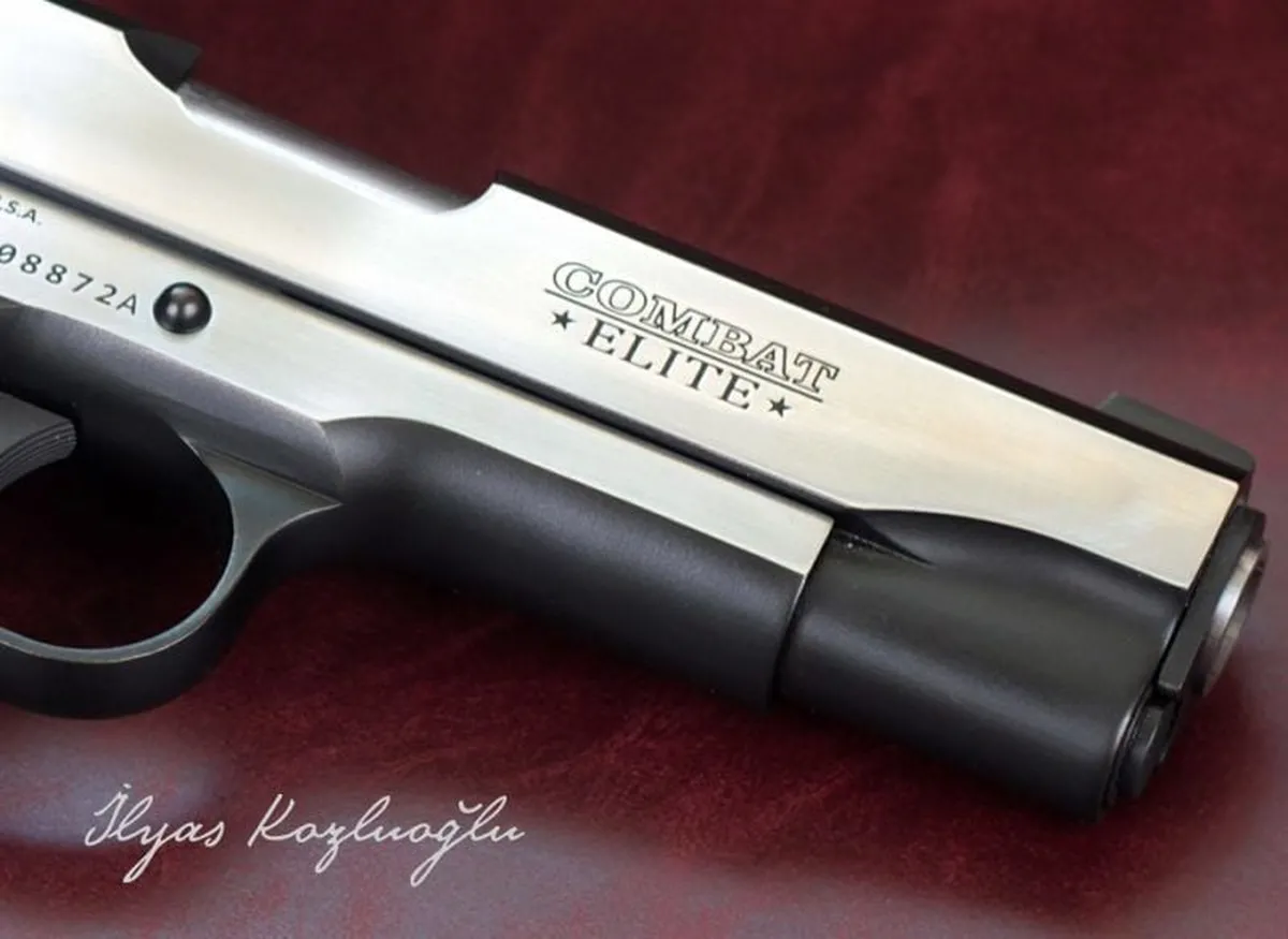 Colt Combat Siyah Krom Kaplama Detay 3