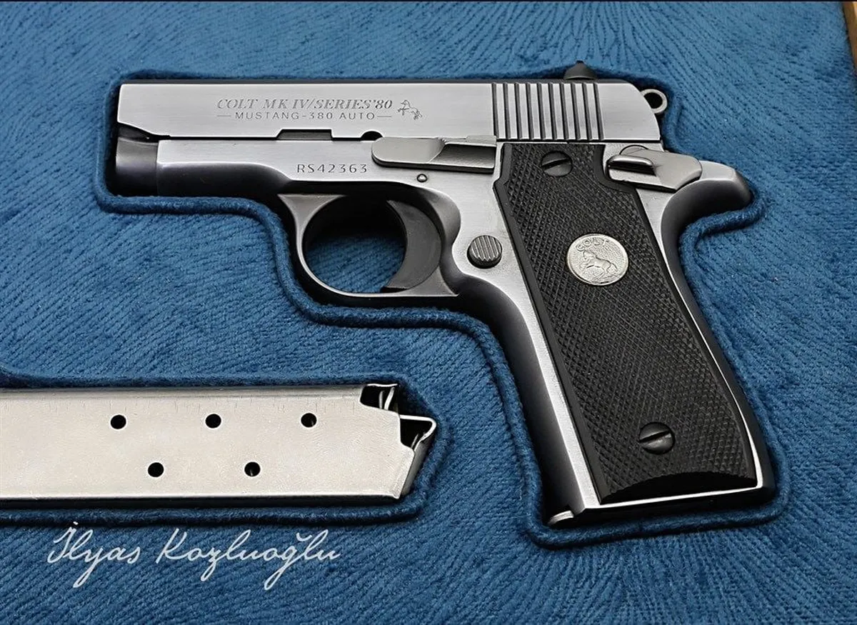Colt Mustang Titanyum Kaplama