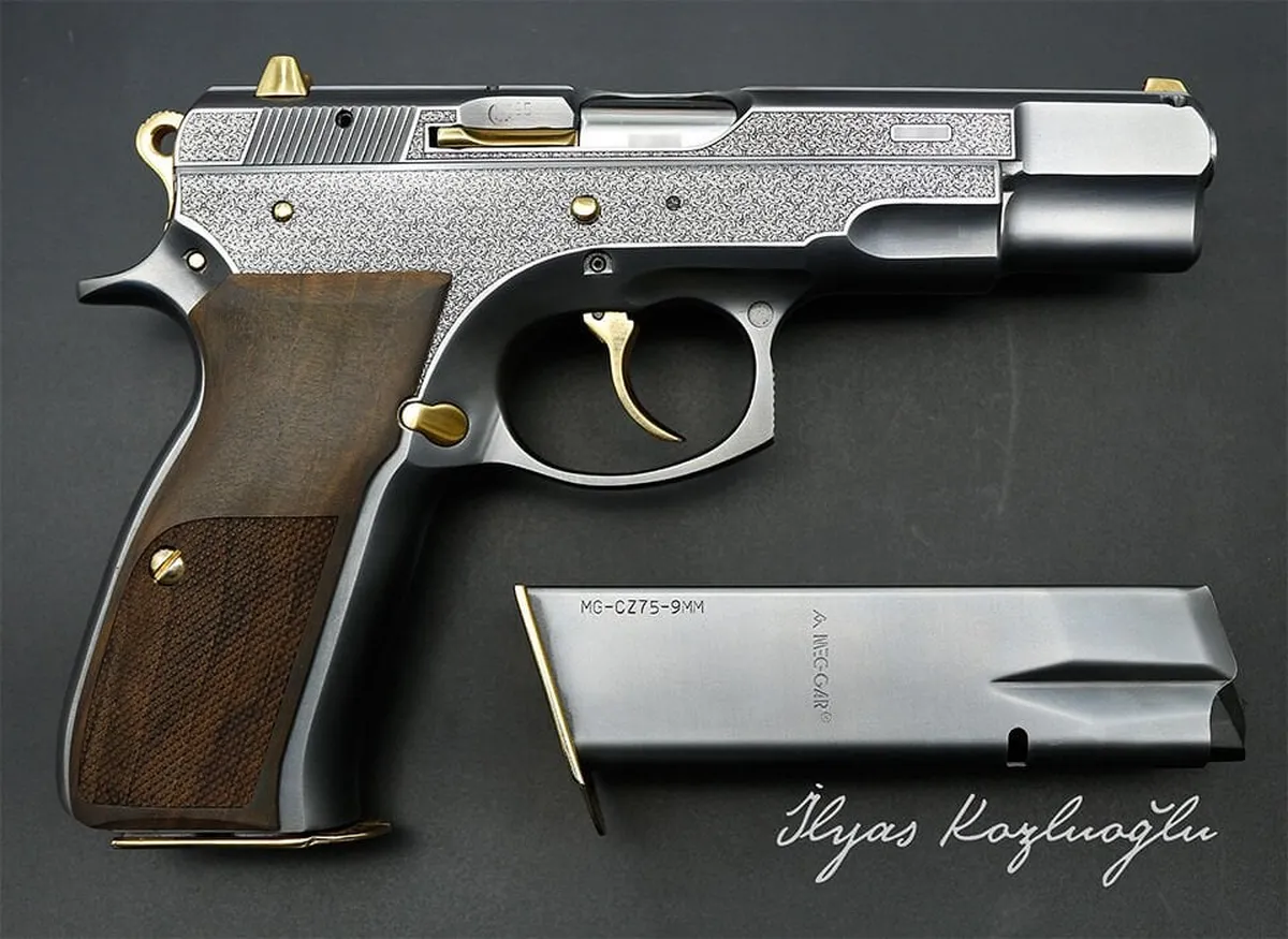CZ 75 B  Scroll Desen Gravür & Füme Kaplama Detay 2