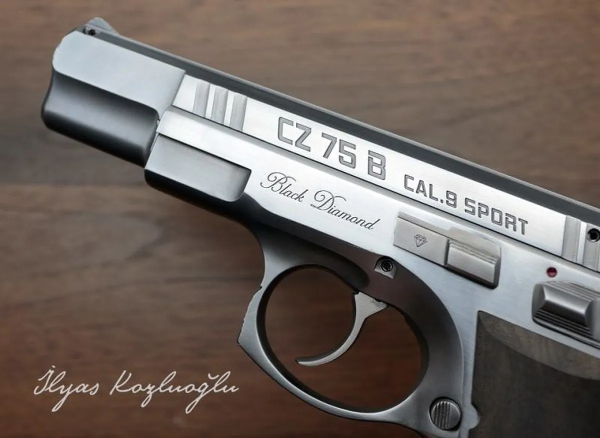 CZ 75B Black Diamond Titanyum Detay 2