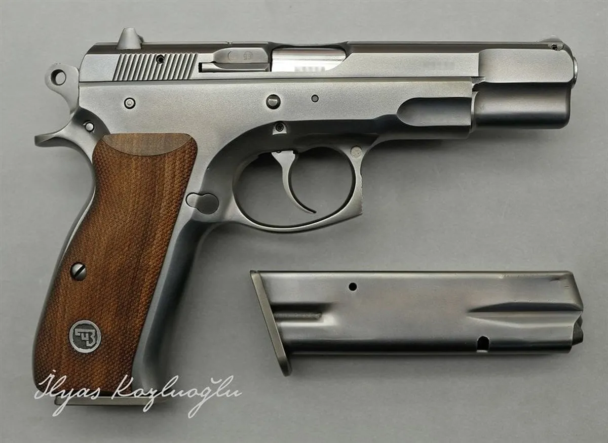 CZ 75B Titanyum Kaplama Detay 5
