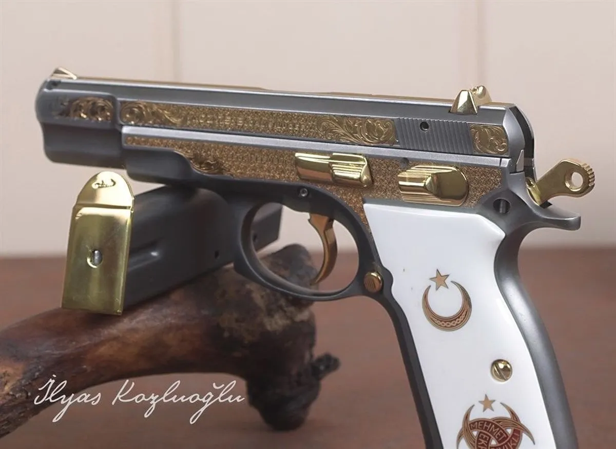CZ 75B – Titanyum – Serpme & English Scroll Gravür