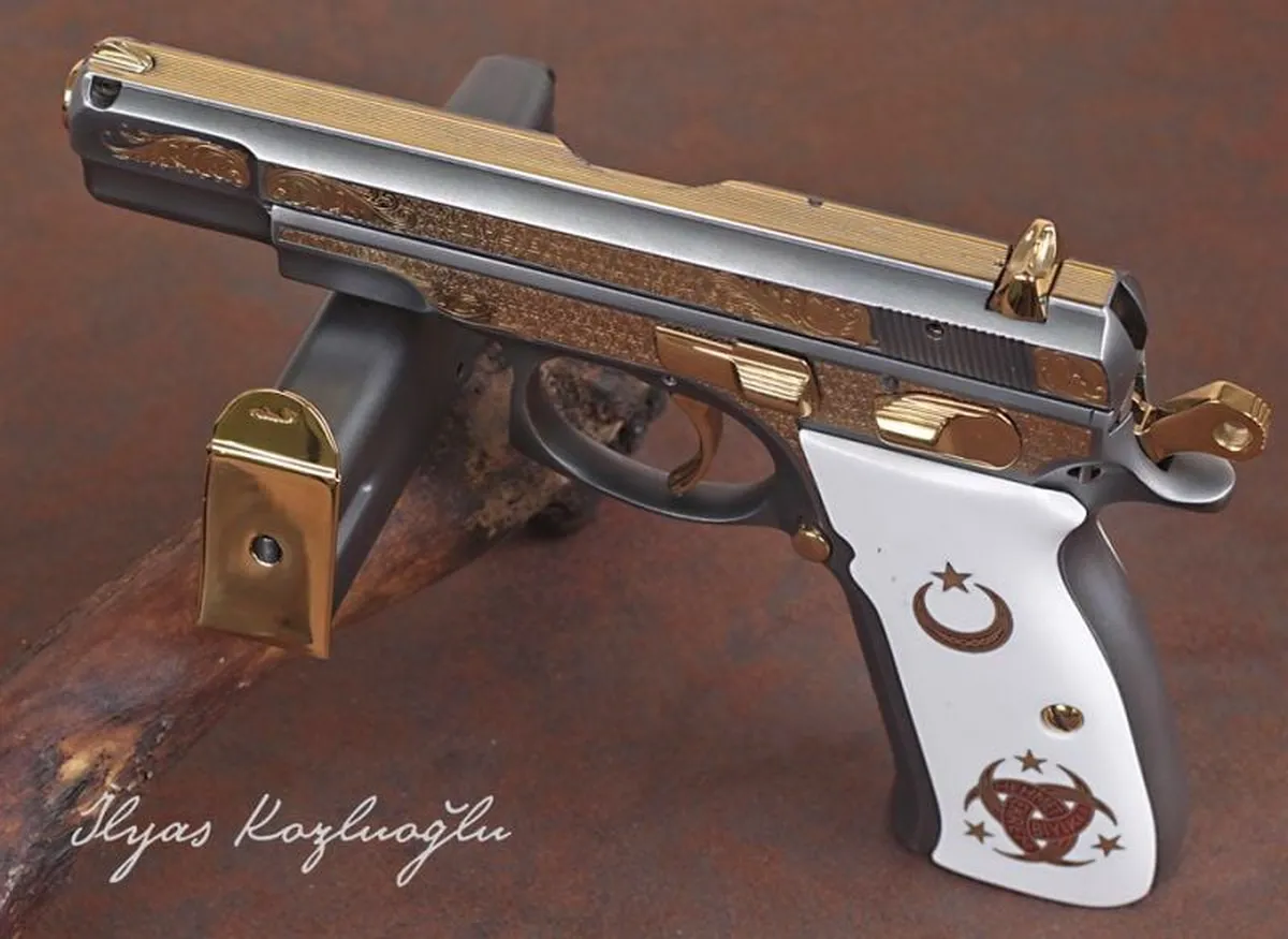 CZ 75B – Titanyum – Serpme & English Scroll Gravür Detay 4