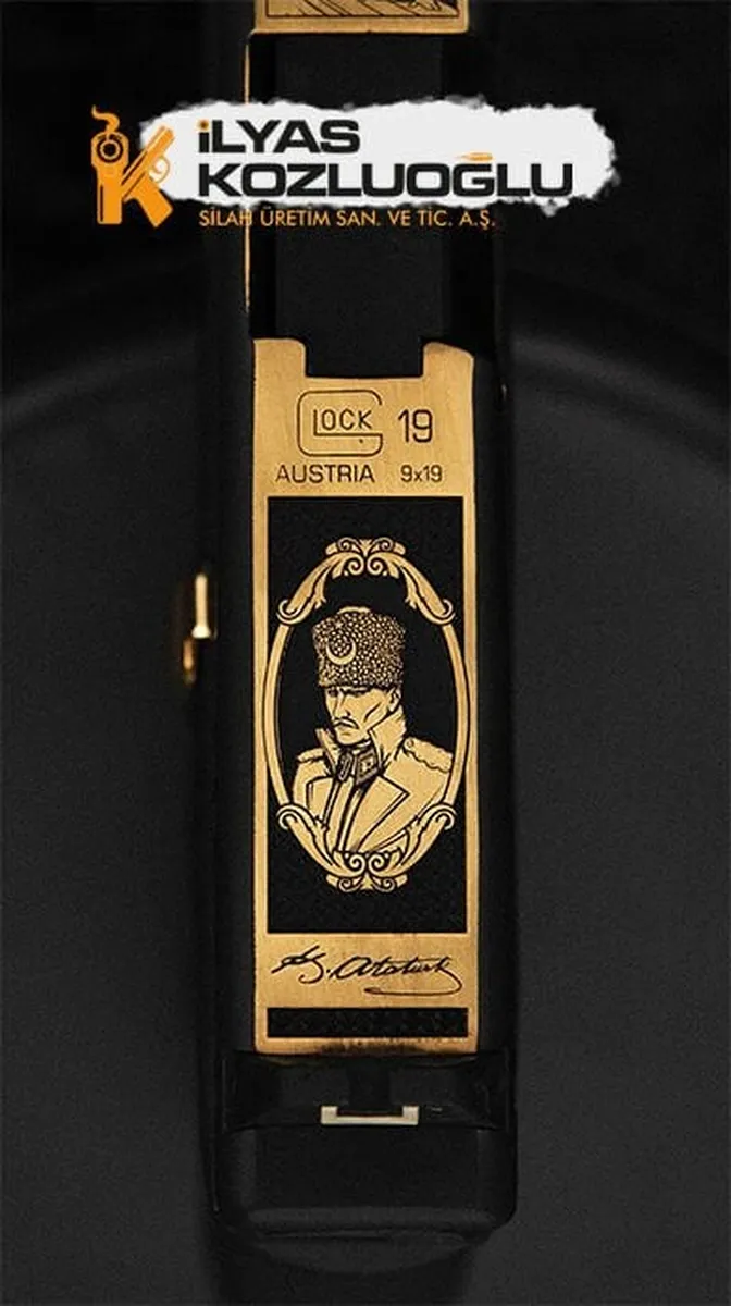 Glock 19 Cumhuriyet 100. Yılı Özel Gravür & Titanyum Kaplama Detay 4
