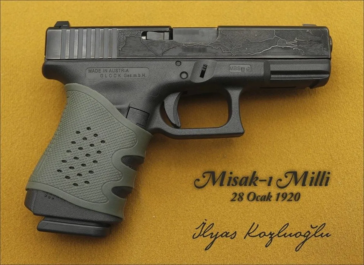 Glock 19 Misak-ı Milli Detay 2