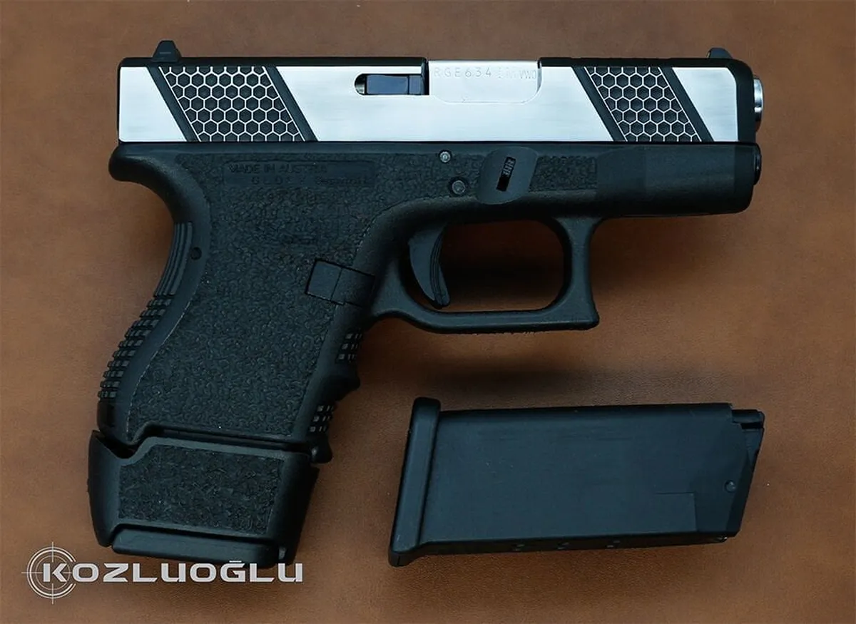 Glock 33 Petek Desen Kertik & Parlak Krom Kaplama Detay 2
