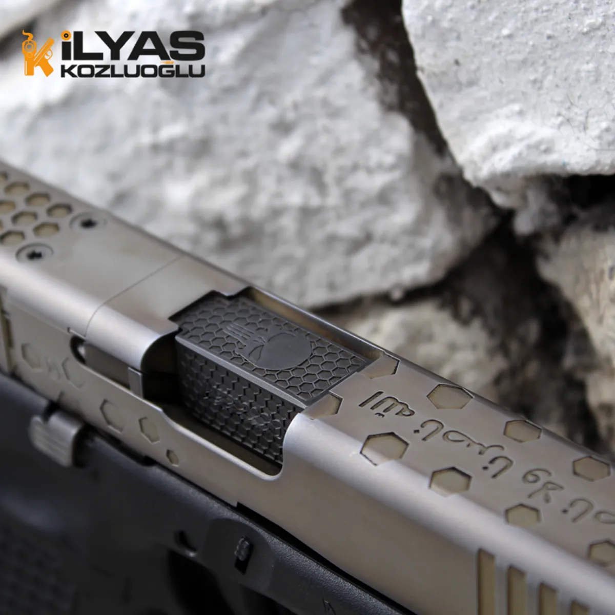 Glock Gen 5 Yanık Füme Kaplama & Gravür Detay 4