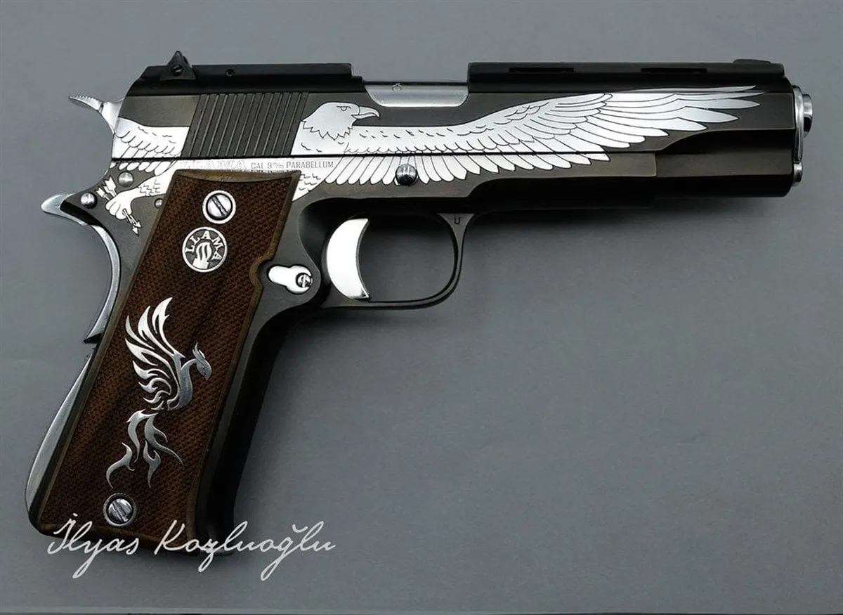 LLama 9MM Kartal Gravür Detay 2