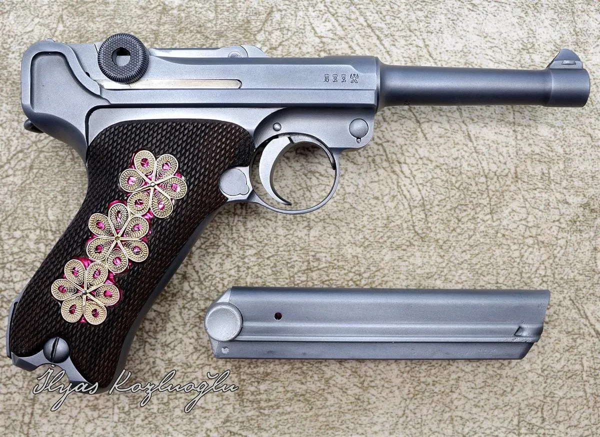 Luger P08 Füme Titanyum Kaplama Detay 2