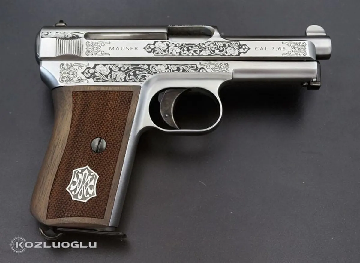 Mauser 7.65 Titanyum Kaplama & Ful Gravür Desen Detay 3