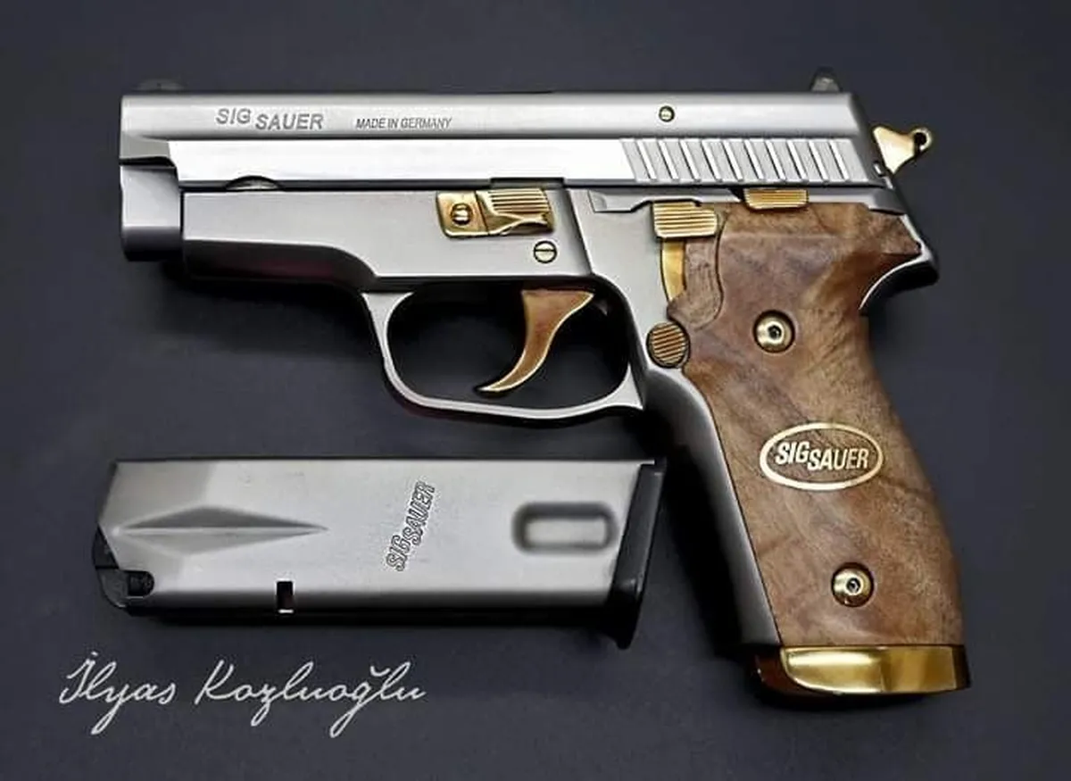 Sig Sauer P226 – Açık Füme Titanyum Kaplama Detay 2