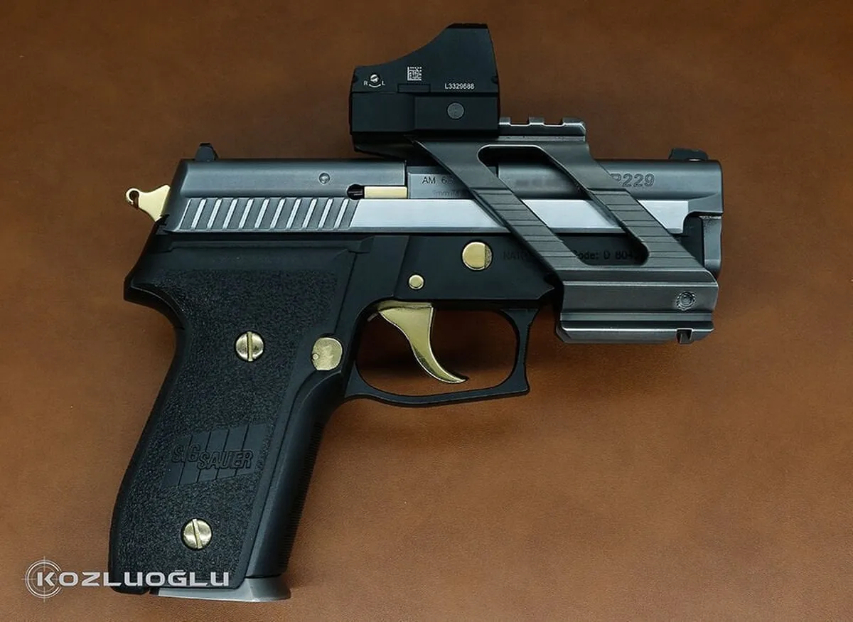Sig Sauer P226 Red Dot Koyu Titanyum Kaplama Detay 2