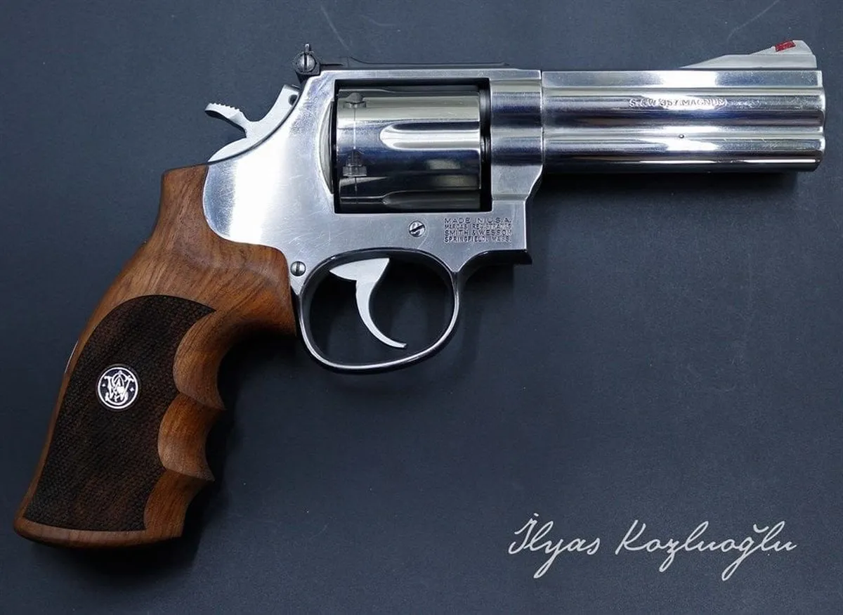 Smith Wesson 357 Paslanmaz Çelik Kaplama Detay 2