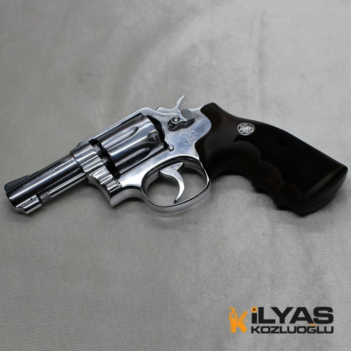 Smith & Wesson Parlak Titanyum Kaplama Detay 8