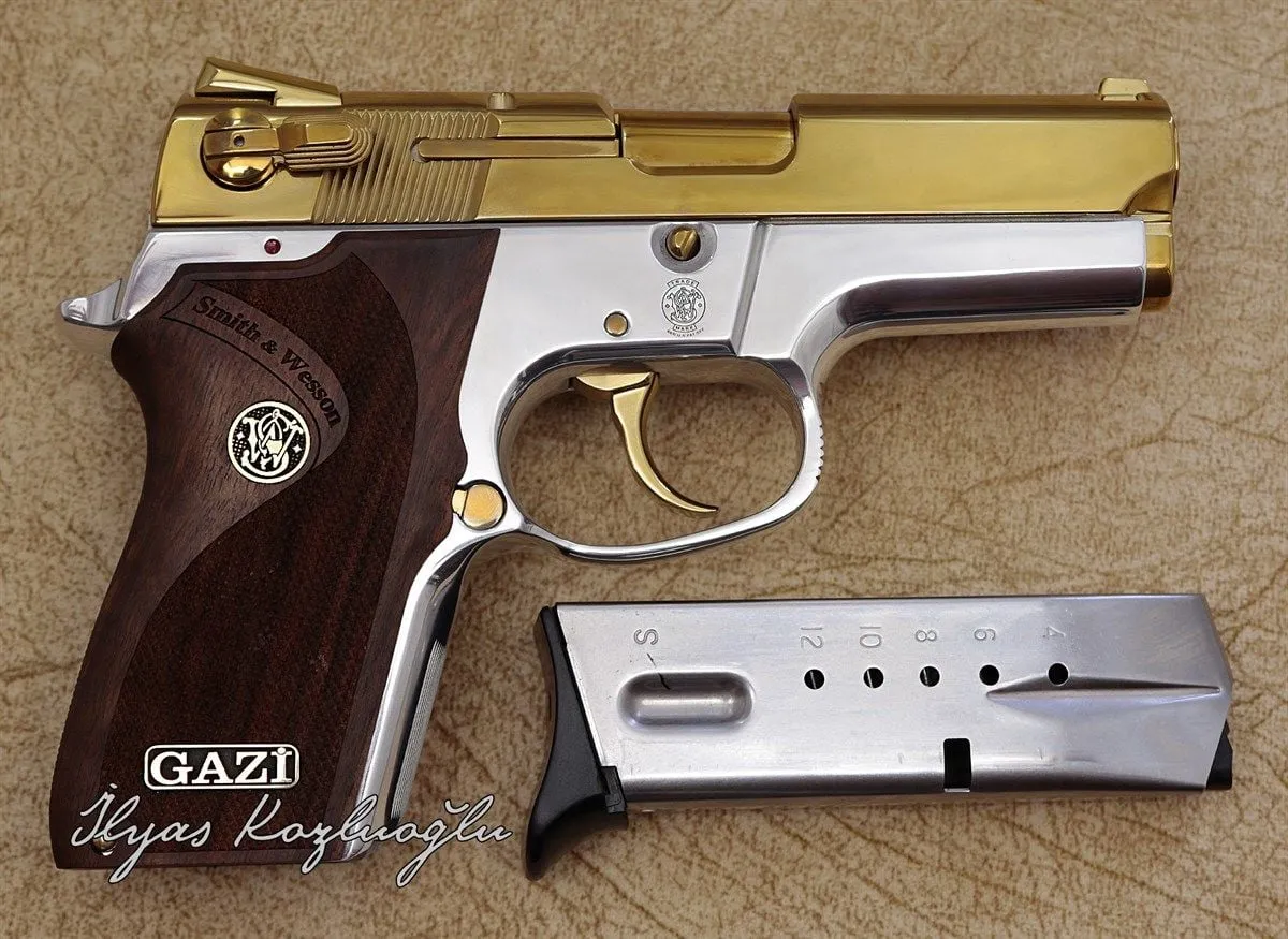 Smith&Wesson 6906 Titanyum Kaplama Sarı Beyaz Detay 2