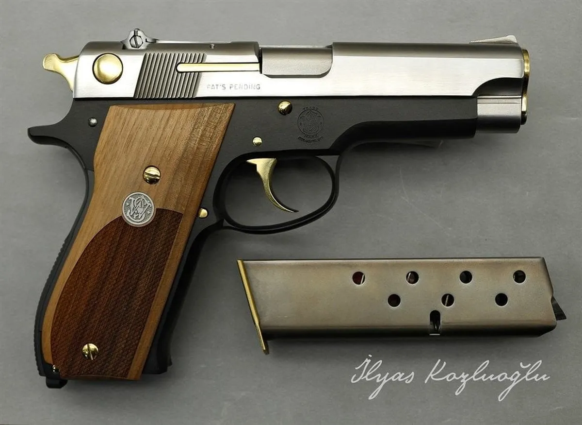 Smith&Wesson MOD39 Titanyum Siyah Kaplama Detay 2
