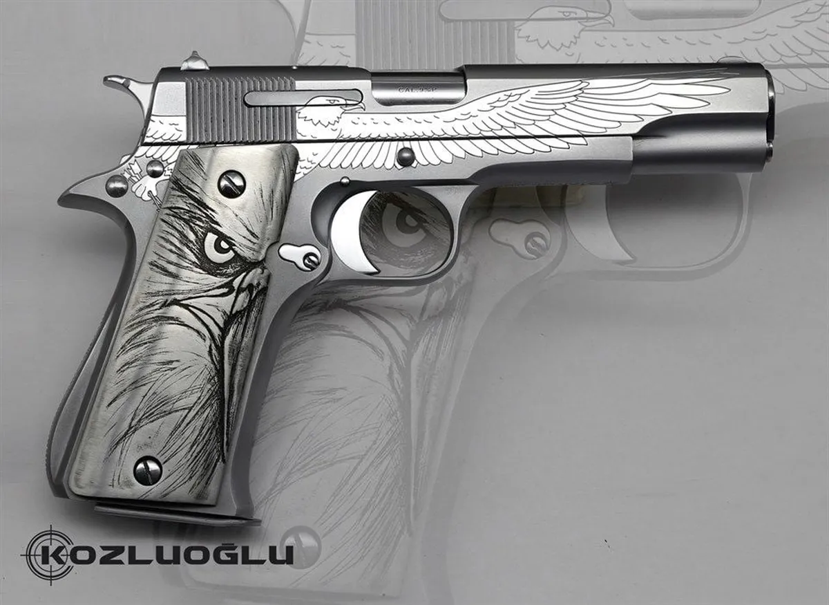 Star 9MM Kartal Gravür Detay 2