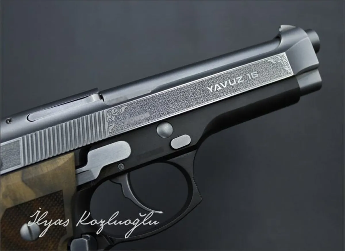 Yavuz 16 Yanaklar Gravür Titanyum Detay 4